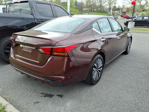 Used 2025 Nissan Altima 2.5 SV image 7