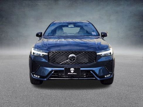 New 2026 Volvo XC60 B5 Plus w/ Protection Package Premier image 2
