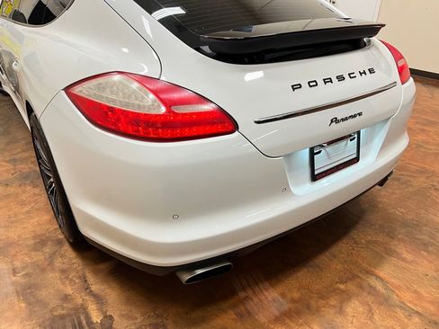 Used 2013 Porsche Panamera 4 image 43