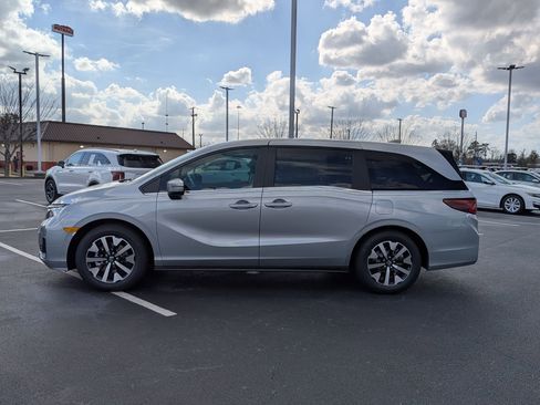 New 2026 Honda Odyssey EX-L image 6