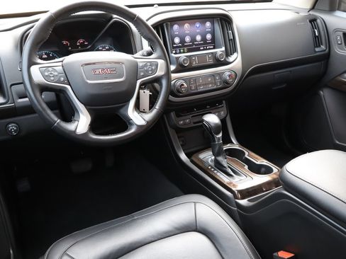 Used 2022 GMC Canyon Elevation w/ Elevation Premium Package RWD image 4