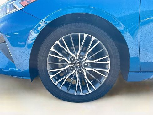 Certified 2023 Kia Forte GT-Line w/ GT-Line Technology Package FWD image 28