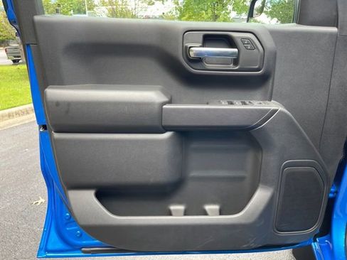 New 2025 Chevrolet Silverado 1500 Custom w/ LPO, Dark Essentials Package image 14