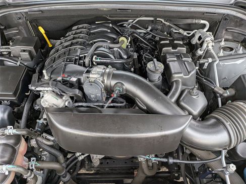 Used 2022 Dodge Durango GT image 32