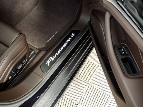New 2026 Porsche Panamera 4 image 26