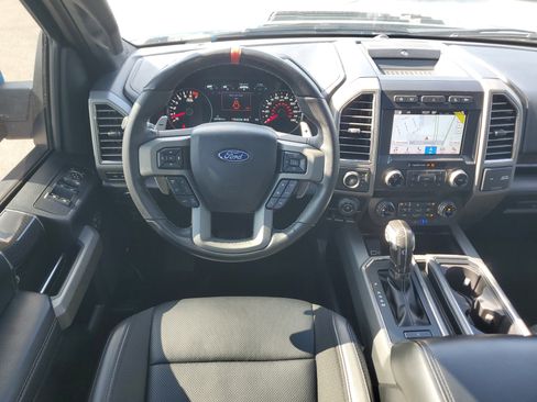 Used 2019 Ford F150 Raptor w/ Equipment Group 802A Luxury image 17