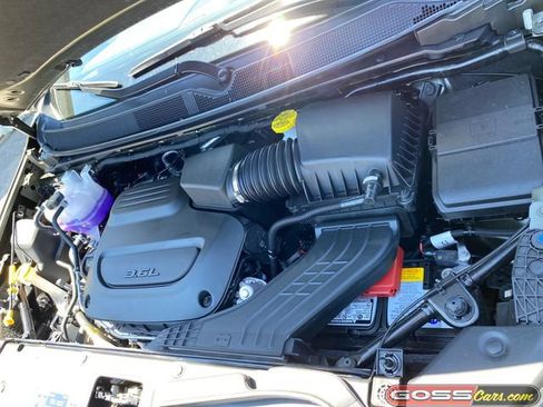 New 2027 Chrysler Pacifica Select AWD/4WD image 27