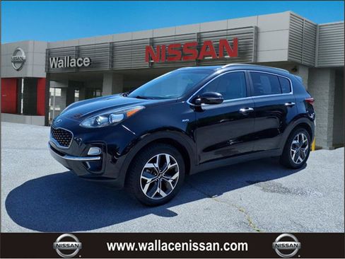 Used 2020 Kia Sportage EX AWD/4WD image 1