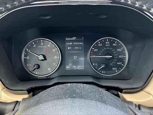 Used 2024 Subaru Outback Premium AWD/4WD image 13