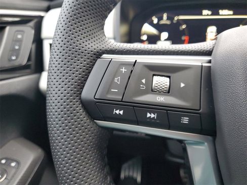 New 2025 Mitsubishi Outlander AWD image 19