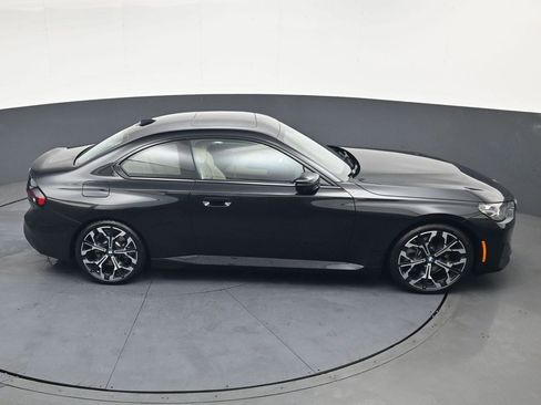 Used 2025 BMW 230i Coupe w/ Premium Package RWD image 19