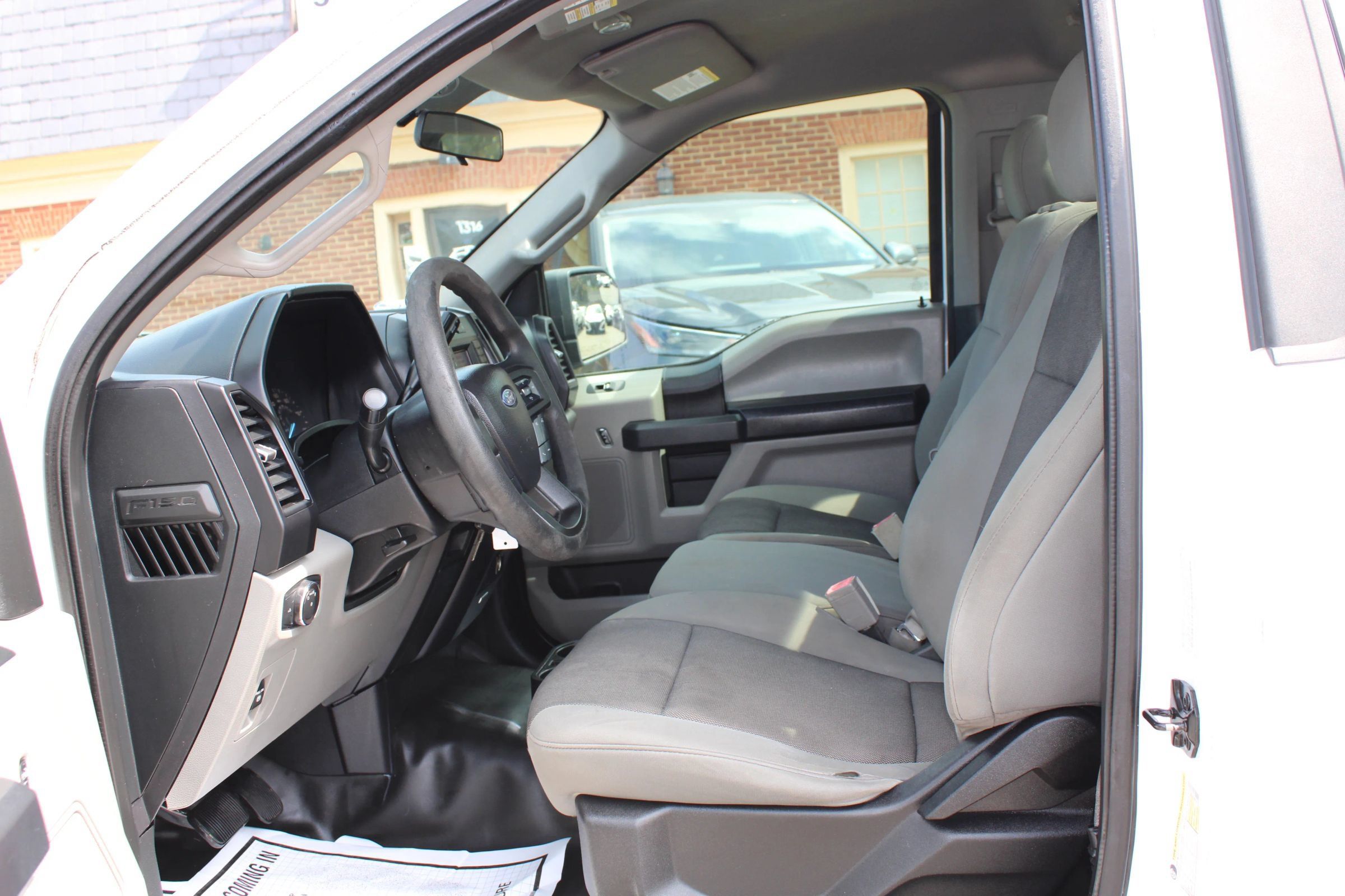 Used 2018 Ford F150 XL w/ Equipment Group 101A Mid RWD image 9