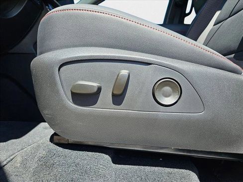 New 2026 Chevrolet Traverse Z71 w/ Enhanced Driving Package image 4