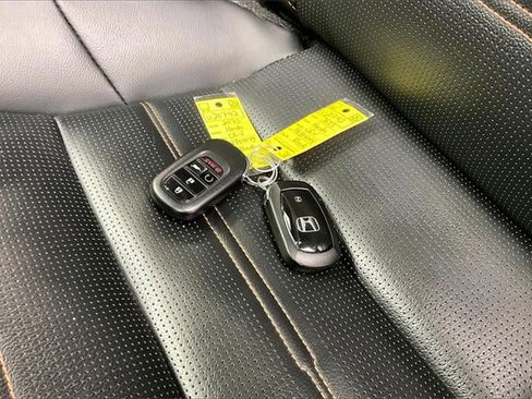 Used 2023 Honda CR-V Sport Touring image 14