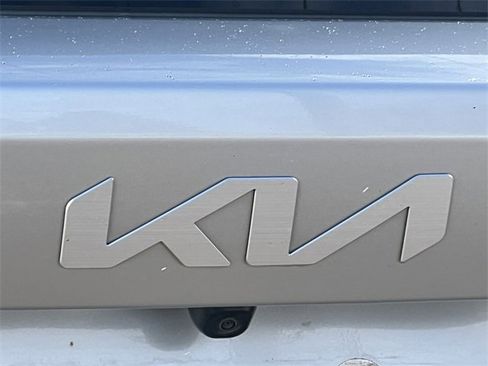 Used 2022 Kia Sorento S w/ Panoramic Sunroof Package image 47
