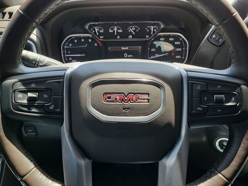 Certified 2022 GMC Sierra 1500 SLT w/ SLT Premium Package AWD/4WD image 11