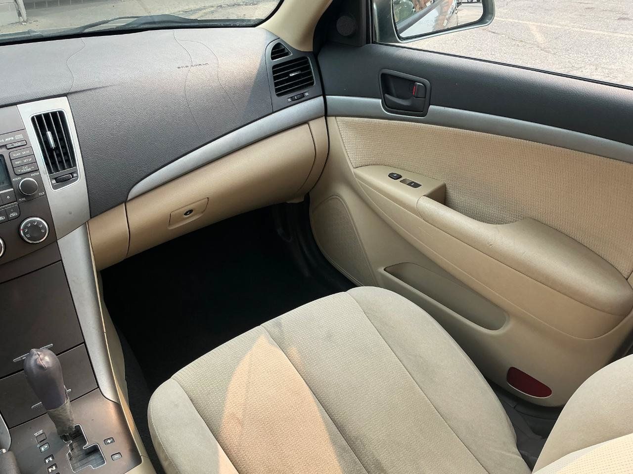 Used 2009 Hyundai Sonata GLS FWD image 16