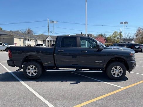 New 2026 RAM 2500 Big Horn AWD/4WD image 8