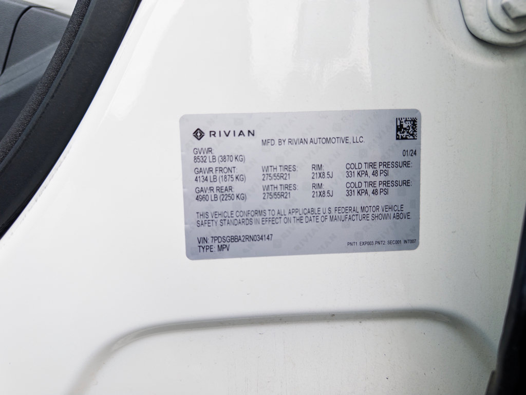 Used 2024 Rivian R1S Adventure Dual AWD/4WD image 28