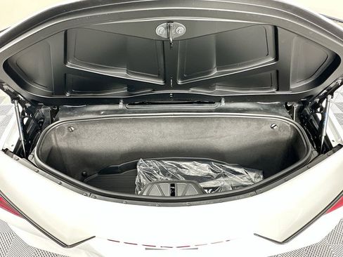 Used 2025 Chevrolet Corvette Z06 RWD image 24