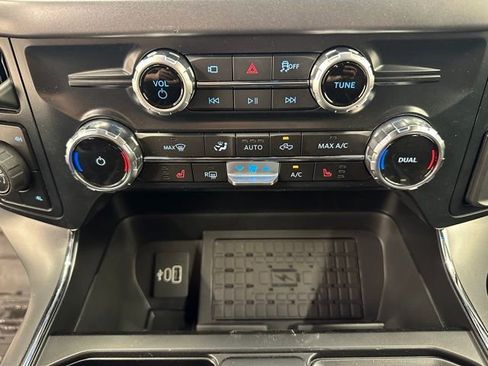 New 2025 Ford F150 XLT w/ Equipment Group 302A MID image 31