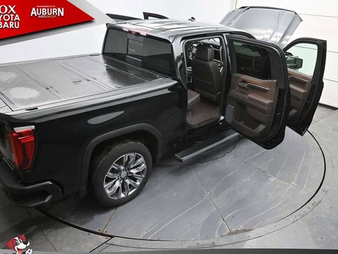 Used 2023 GMC Sierra 1500 Denali w/ Denali Reserve Package AWD/4WD image 34