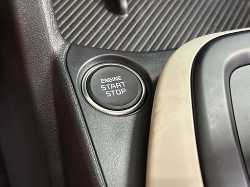 Used 2025 Kia K4 GT-Line FWD image 41