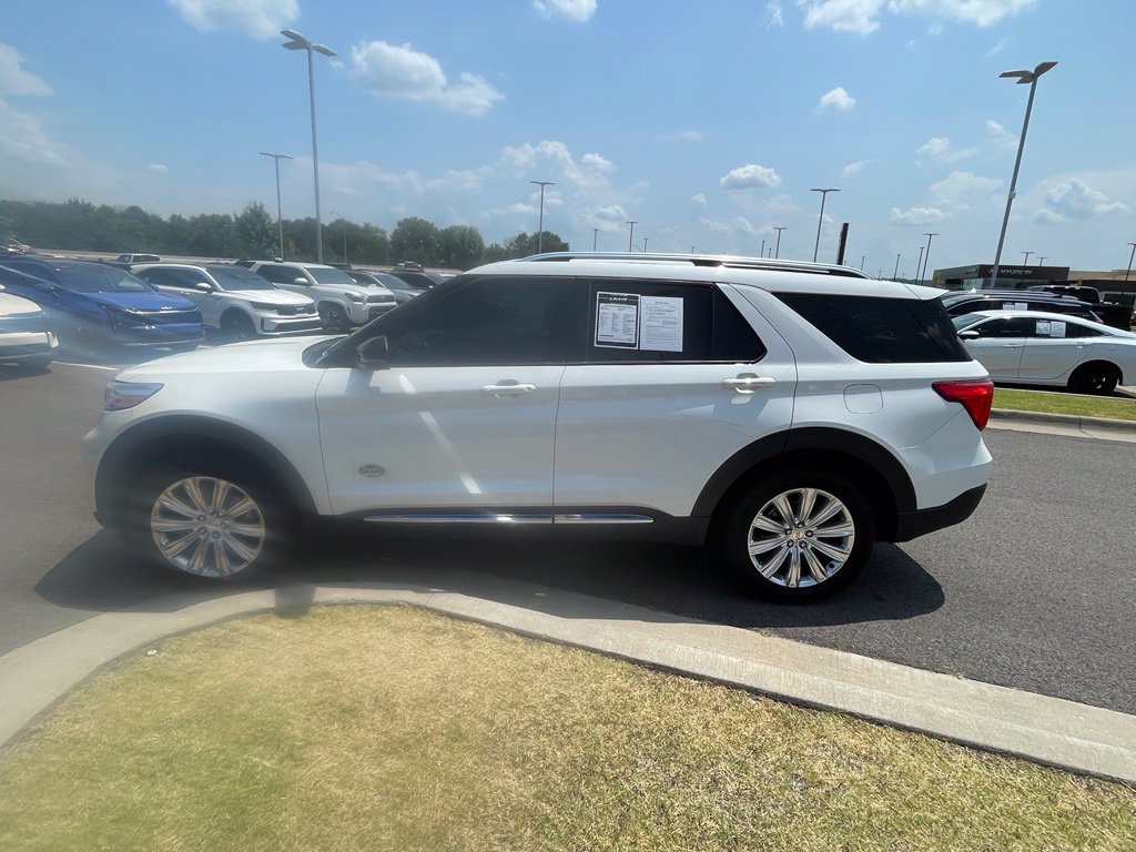 Used 2022 Ford Explorer King Ranch AWD/4WD image 4