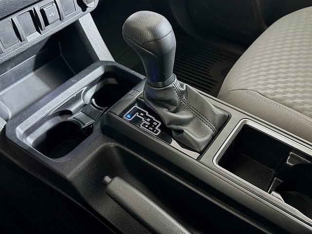 Used 2023 Toyota Tacoma SR AWD/4WD image 17
