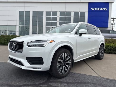 Used 2020 Volvo XC90 T5 Momentum w/ Protection Package Premier AWD/4WD image 38