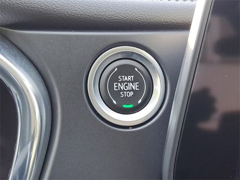 Used 2023 Chevrolet Blazer LT image 20