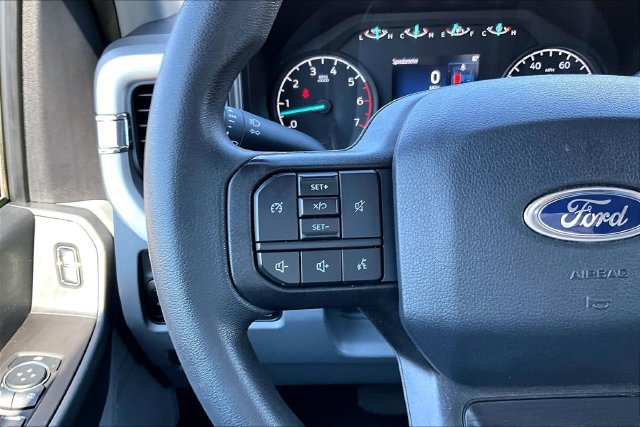 Used 2023 Ford F250 XL w/ STX Appearance Package AWD/4WD image 12