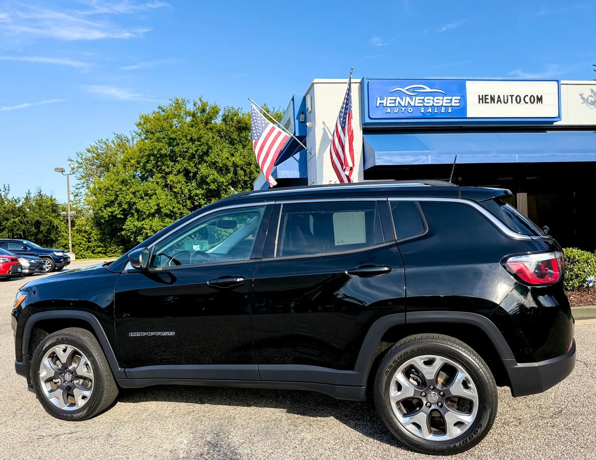 Used 2020 Jeep Compass Limited AWD/4WD image 10
