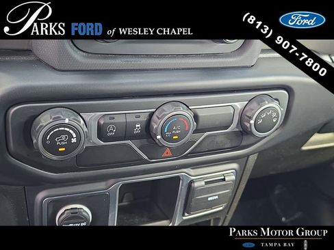 Used 2020 Jeep Wrangler Unlimited Sport image 22