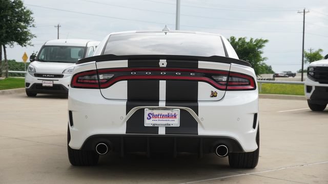 Certified 2023 Dodge Charger Scat Pack w/ Plus Group RWD image 4