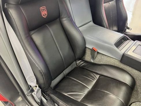 Used 1988 Pontiac Fiero image 16