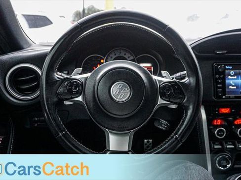 Used 2018 Toyota 86 image 30