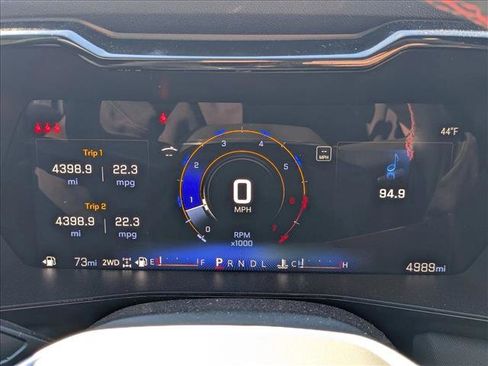 Used 2024 Chevrolet Colorado Z71 w/ Z71 Convenience Package 2 image 15