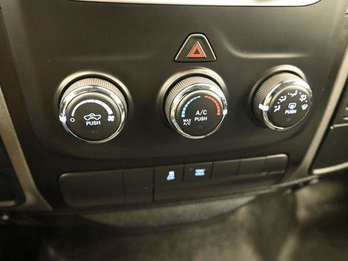 Used 2017 RAM 1500 Tradesman w/ Power & Remote Entry Group image 17