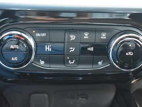 New 2026 Chevrolet Trax LT image 25