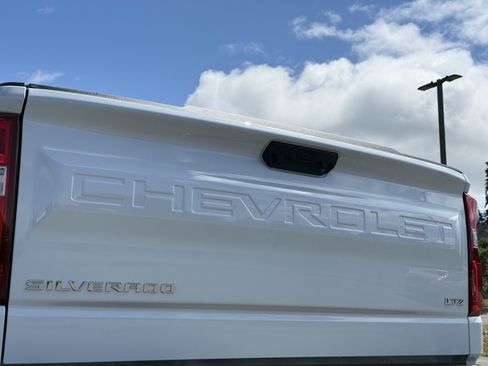 New 2026 Chevrolet Silverado 1500 LTZ w/ LTZ Premium Package AWD/4WD image 39