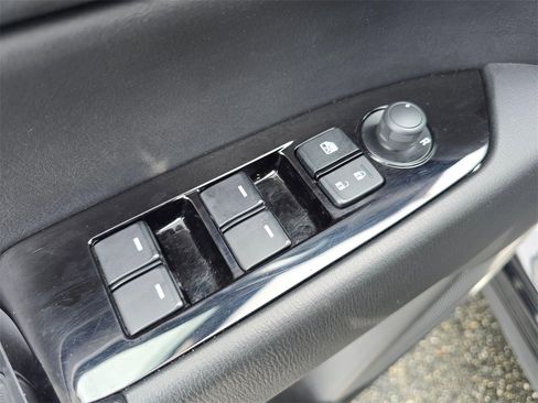 Used 2025 MAZDA CX-5 AWD 2.5 S w/ Select Package image 18