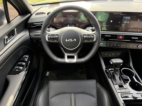 New 2026 Kia K5 GT FWD image 18