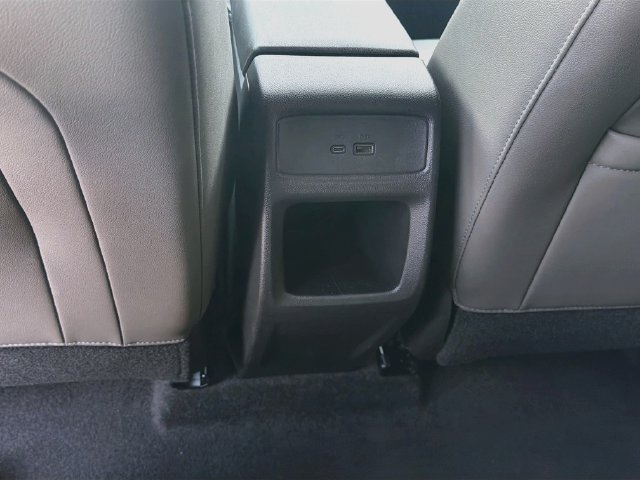 Used 2025 Chevrolet Trax ACTIV w/ Driver Confidence Package FWD image 24