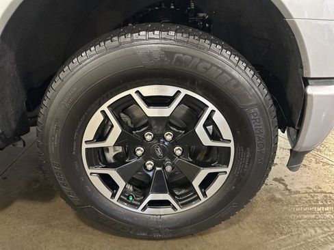 Used 2023 Ford F150 Lightning XLT image 43