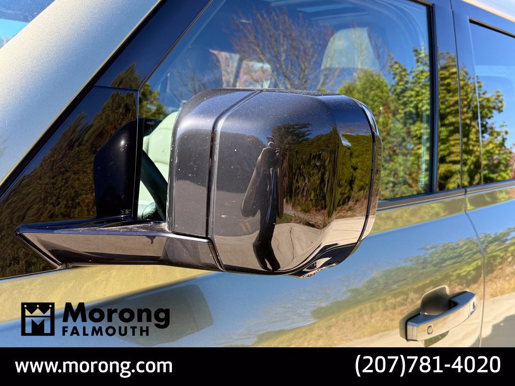 Used 2024 Land Rover Defender 110 S AWD/4WD image 10
