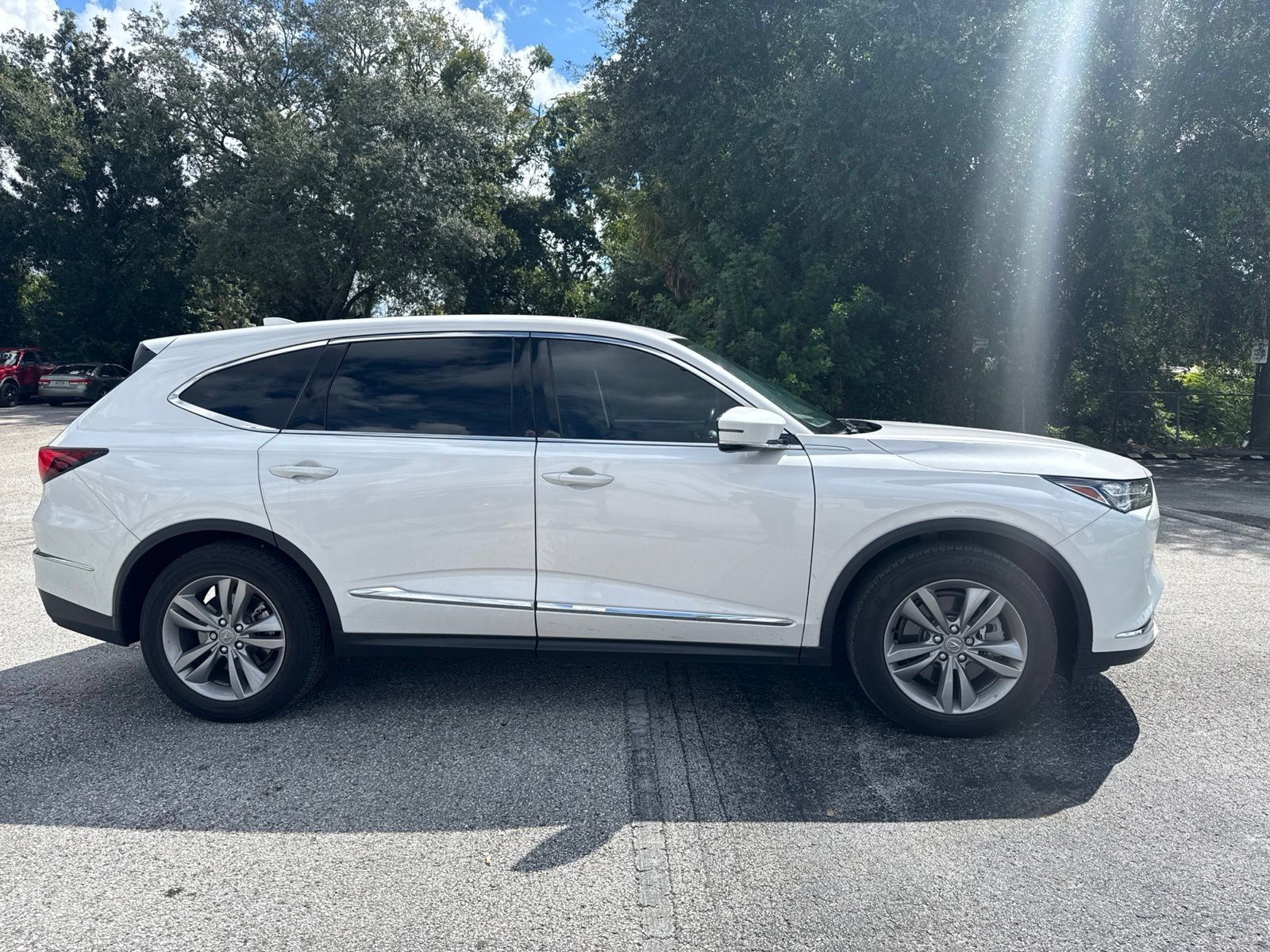 Used 2024 Acura MDX FWD image 3