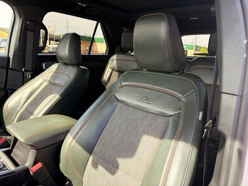 Used 2024 Ford Explorer Timberline w/ Timberline Technology Package image 11