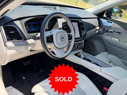 Certified 2024 Volvo XC90 T8 Ultimate AWD/4WD image 16