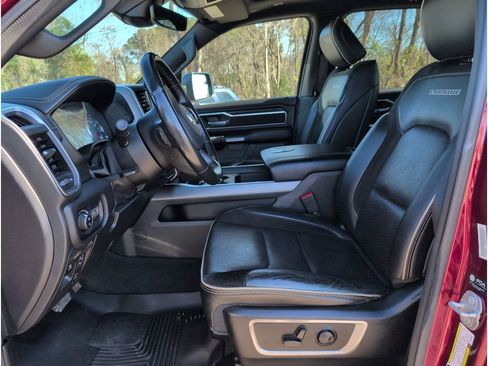 Used 2023 RAM 1500 Laramie image 10